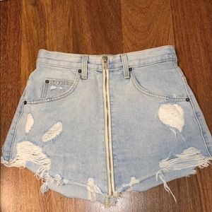 Carnage denim | LF Light wash skirt